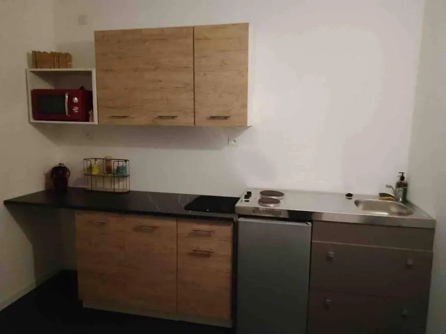 Loft Avec Jacuzzi Centre Ville Aubenas Apartment